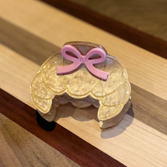 Petit Croissant Hair Clip