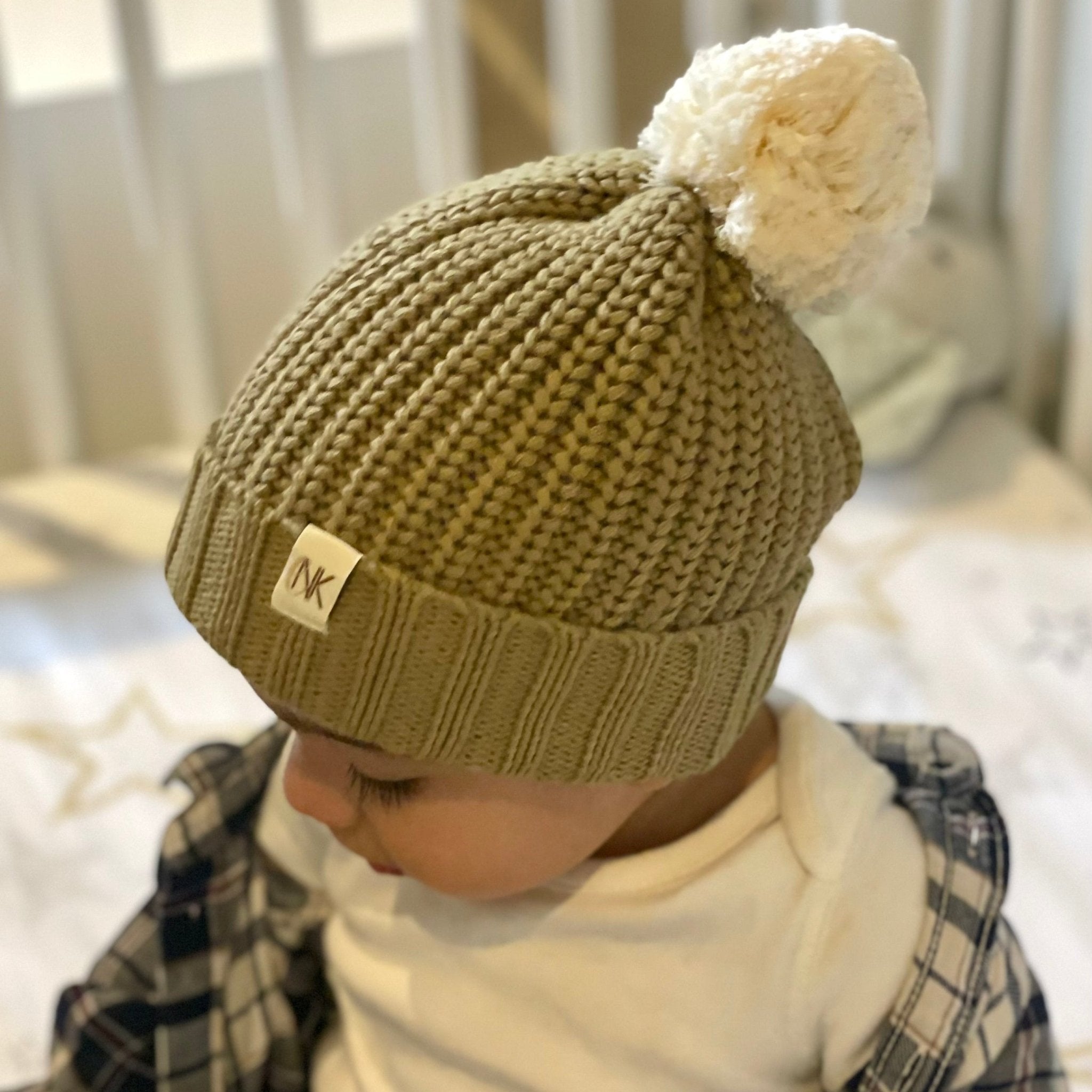 Chunky Pom - Pom Toque 'Moss/Ivory' - Enkae Baby